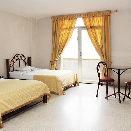 Hotel Normandia 메딜린 외부 사진