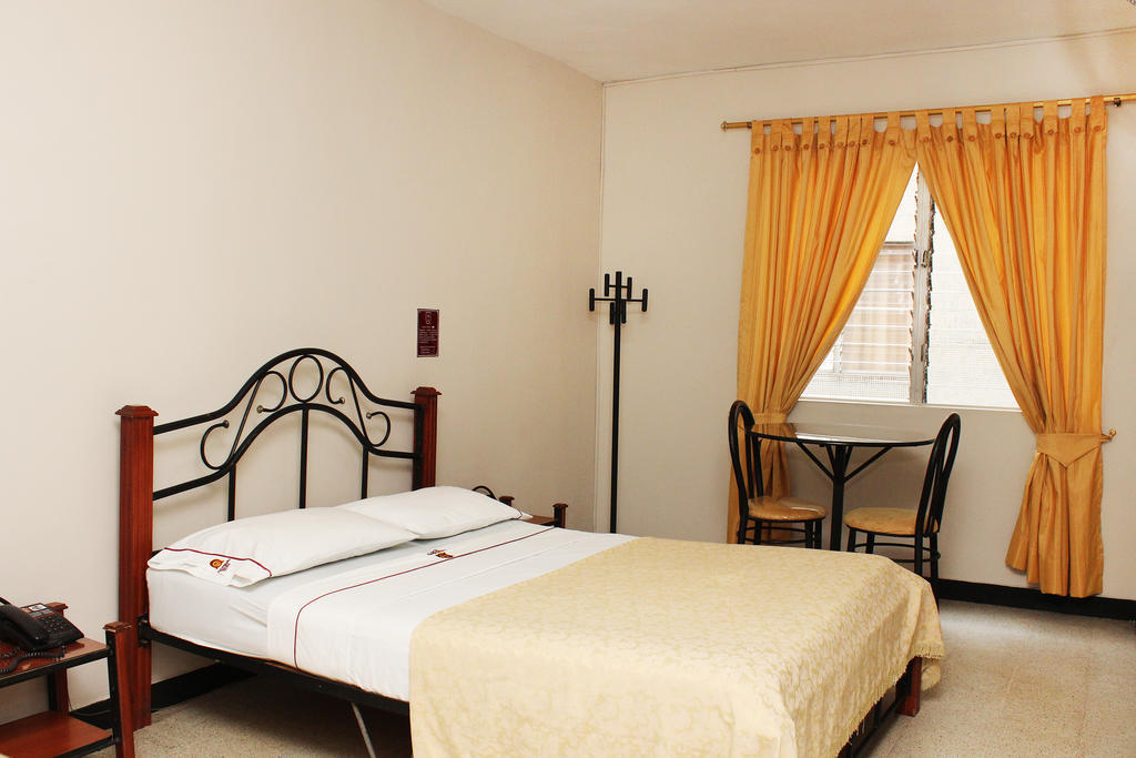 Hotel Normandia 메딜린 객실 사진