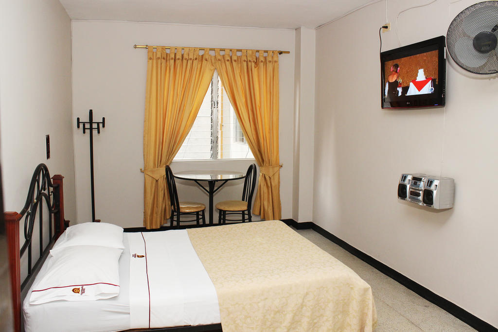 Hotel Normandia 메딜린 객실 사진